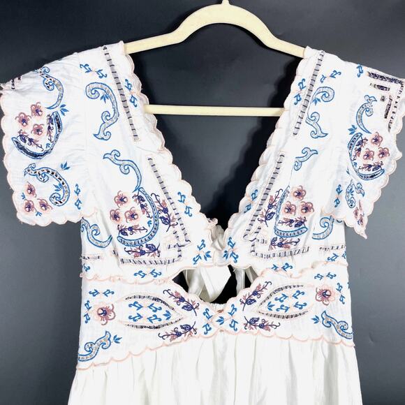 Free People Rambling Roads Mini Dress White Embroidered Floral‎ Cutout Sz S - Picture 5 of 13